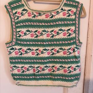Floral Knit Sleeveless Sweater Vest in Green and Pink